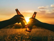 Винахід вчених допоможе швидко вивести алкоголь із організму
